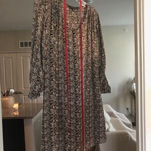 WAVERLY GREY shift dress